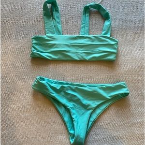 Aqua bikini